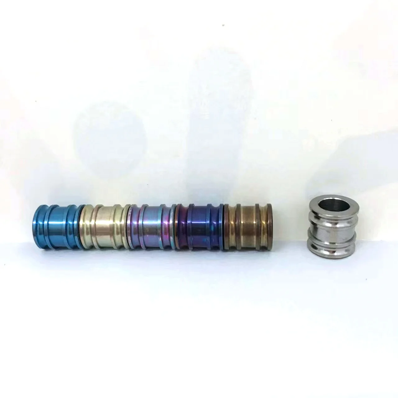 EDC tool titanium alloy TC4 knife pendant parachute cord bead lock stopper fastener