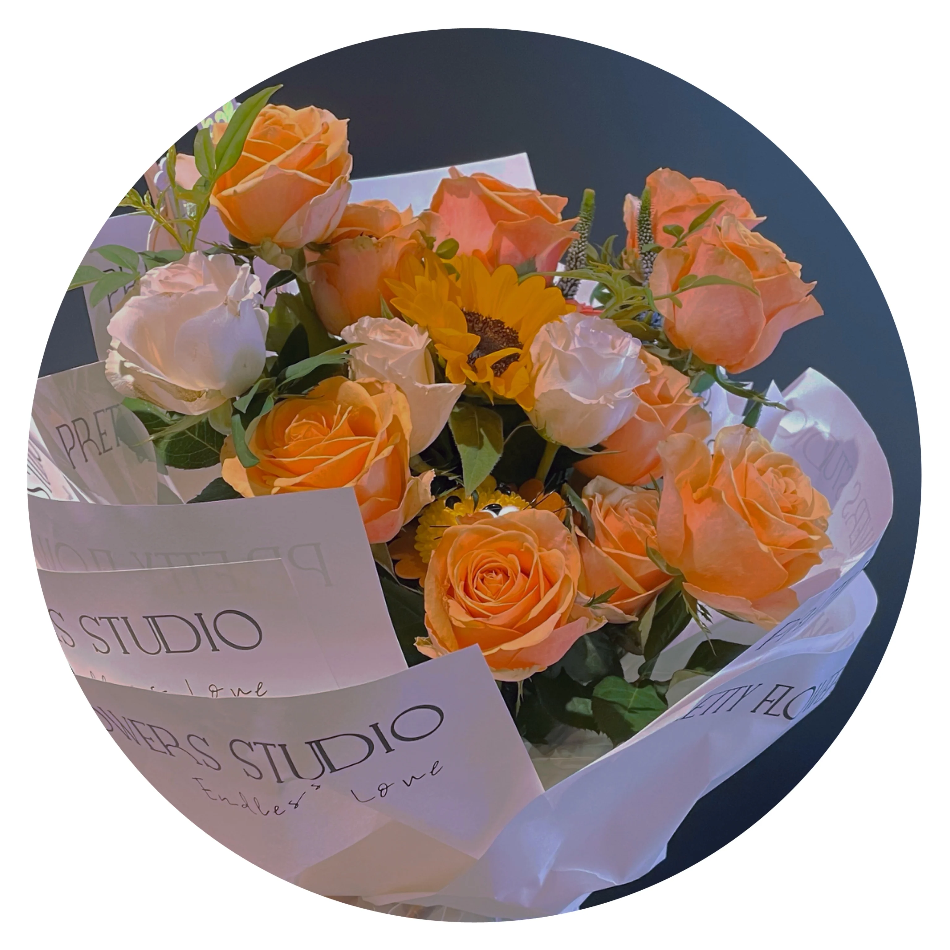 Цветочный Оранжевый и искренний букет Yuhuiting