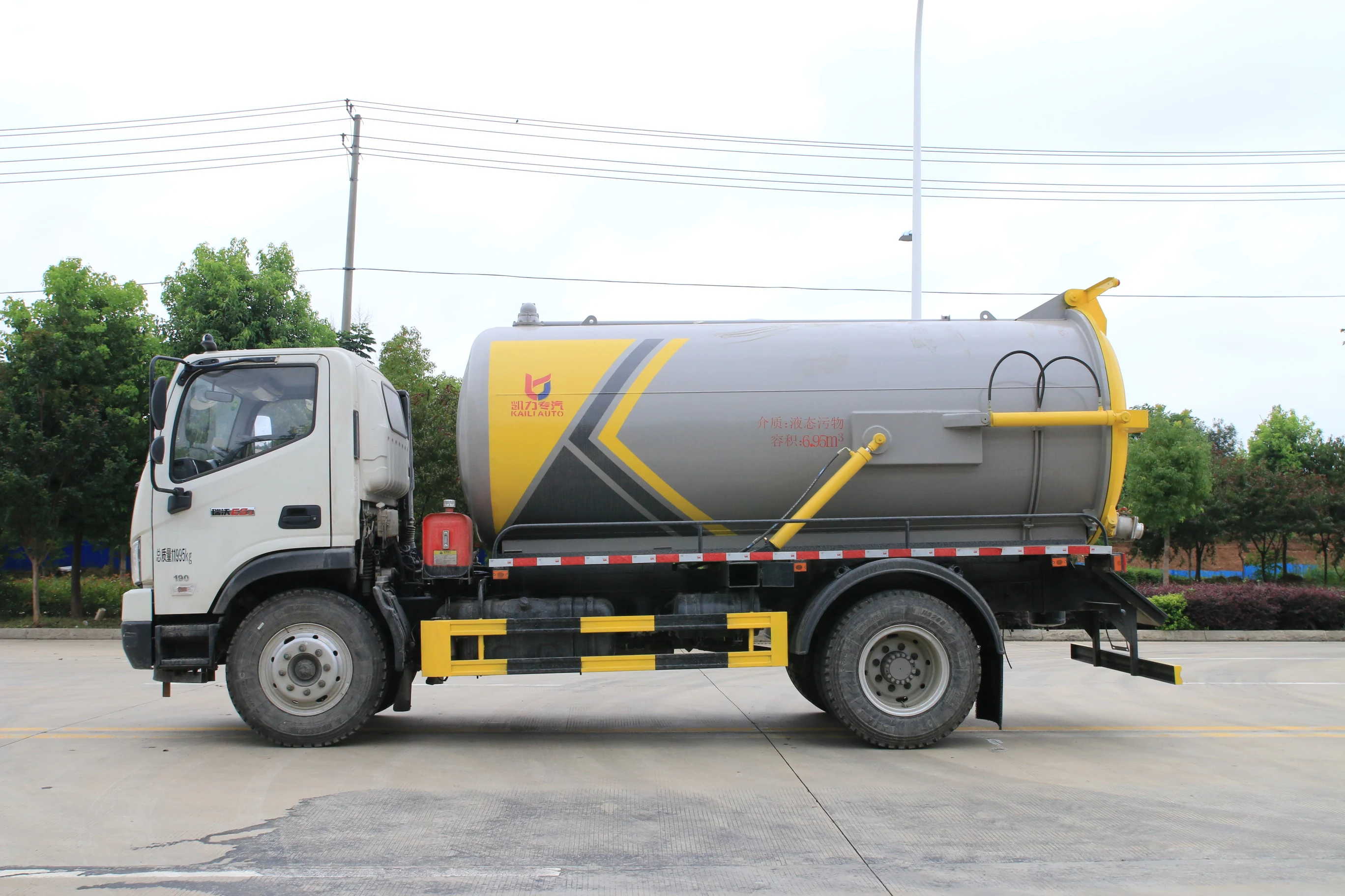FOTON chassis 10CBM Sewage Suction Vacuum Truck fecal suction truck
