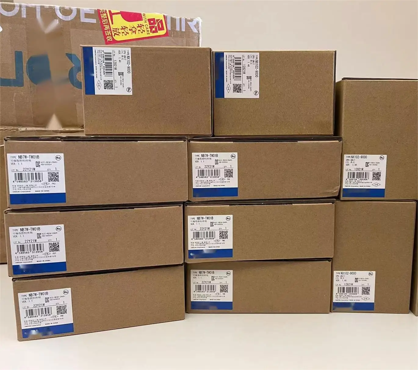 New original CP1H-XA40DT1-D CP1H-X40DT-D-SC CP1H-EX40DT-D CP1H-Y20DT-D PLC programming controller