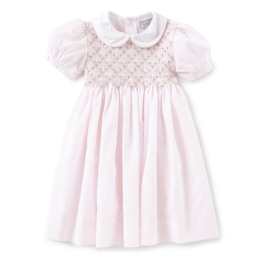 New Arrivals Kids Baby Girls Twirls Smocked Children Clothing Dresses Handmade Fashion Boutique Clothing Kids Smocked Dresses