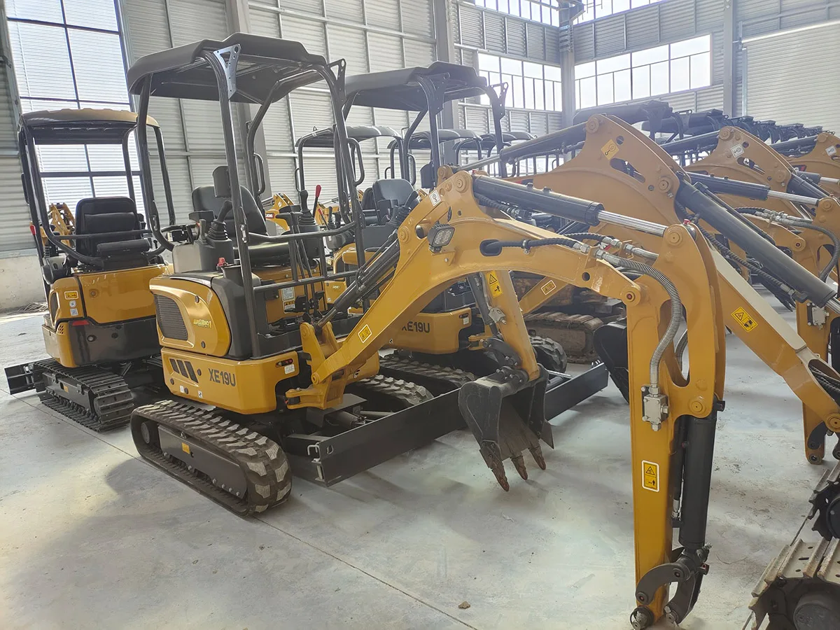 Top Brand New Mini EPA 1.9 ton Excavator XE19U Euro 5 On Sale