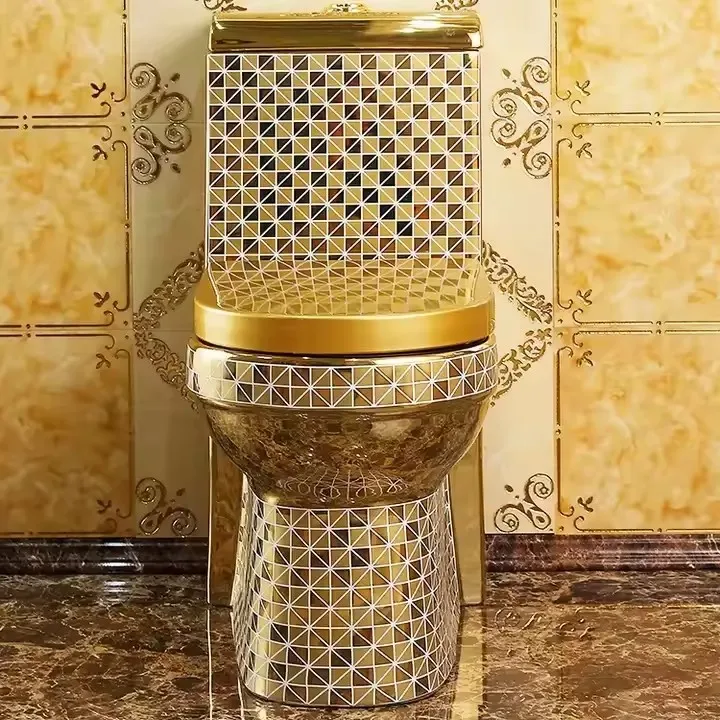 Luxury Vintage Royal Sanitary Ware golden electroplated Bathroom bowl set One Piece ceramic Wc Gold Color Toilet