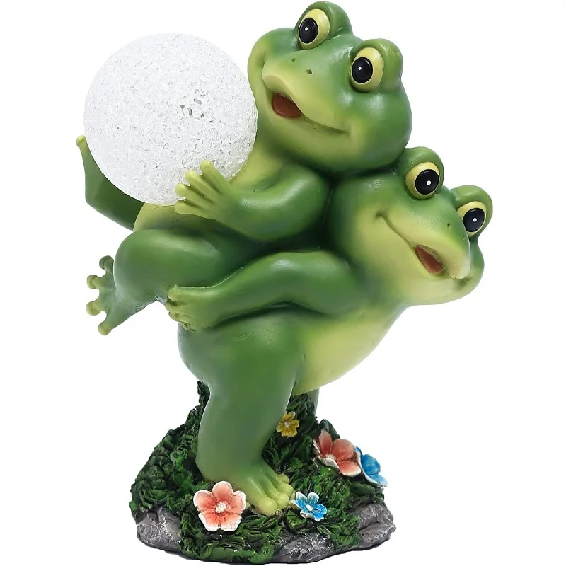 Resin Animal Sculptures Frog Garden Decor Solar Powered Decorations Two Frogs with Solar Lamps Lawn Ornament