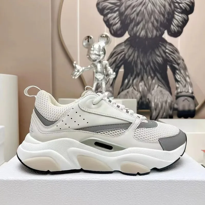 Quality Fashion Designer New Arrive Custom Logo Genuine Leather Casual Footwear Running Shoes For Men