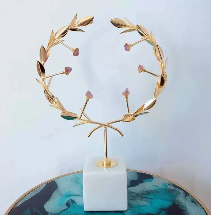 Luxury Furnishing decorative home decor metal crafts interior home decoration Desktop ornament