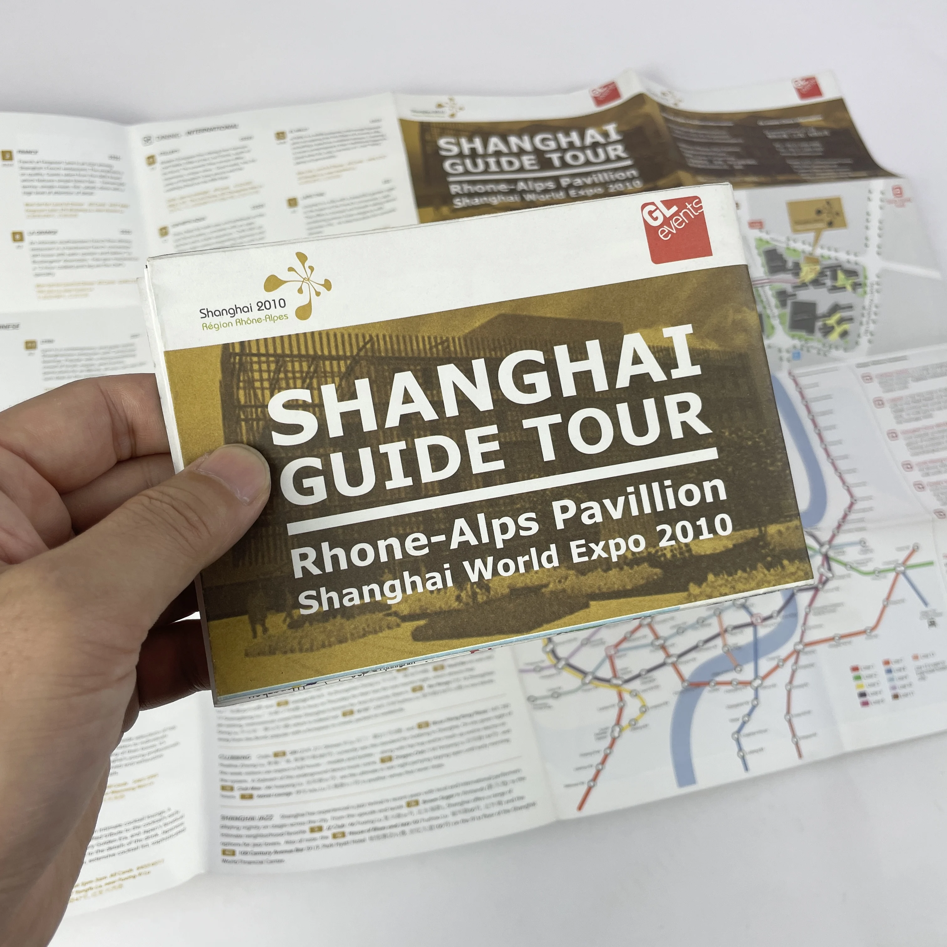 Custom Large Foldout Travel Brochure Multi-Fold Design High-Quality Printing for City Maps Digital Printing