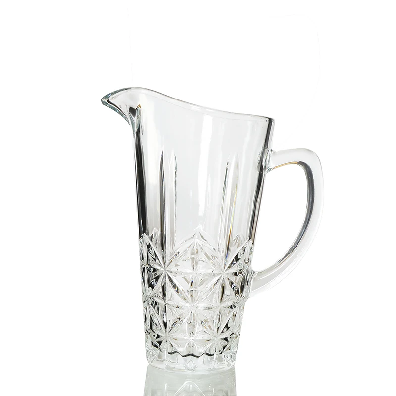 unique fancy vodka whiskey glasses and decanter for drinking xo