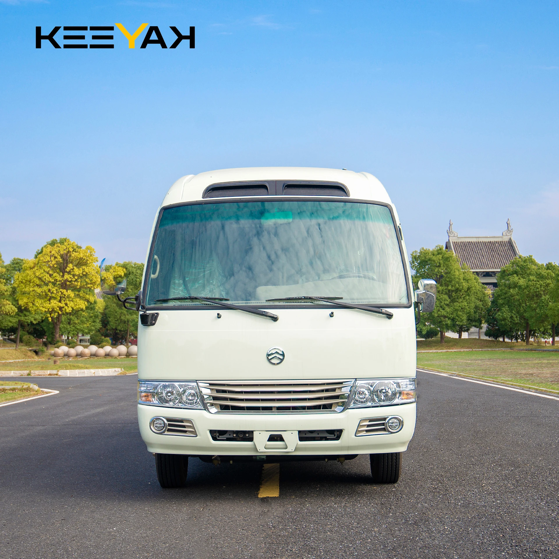 2023 Coaster transport Bus truck 4x2 24-28 people livestock travelvehicle  small cargo trucks