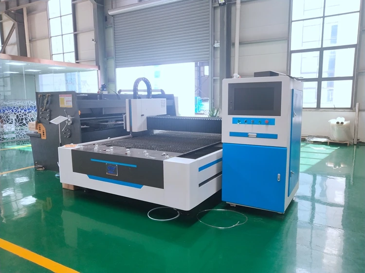  Китайская фабрика лазерный резак cnc волоконно-лазерный режущий станок по выгодной