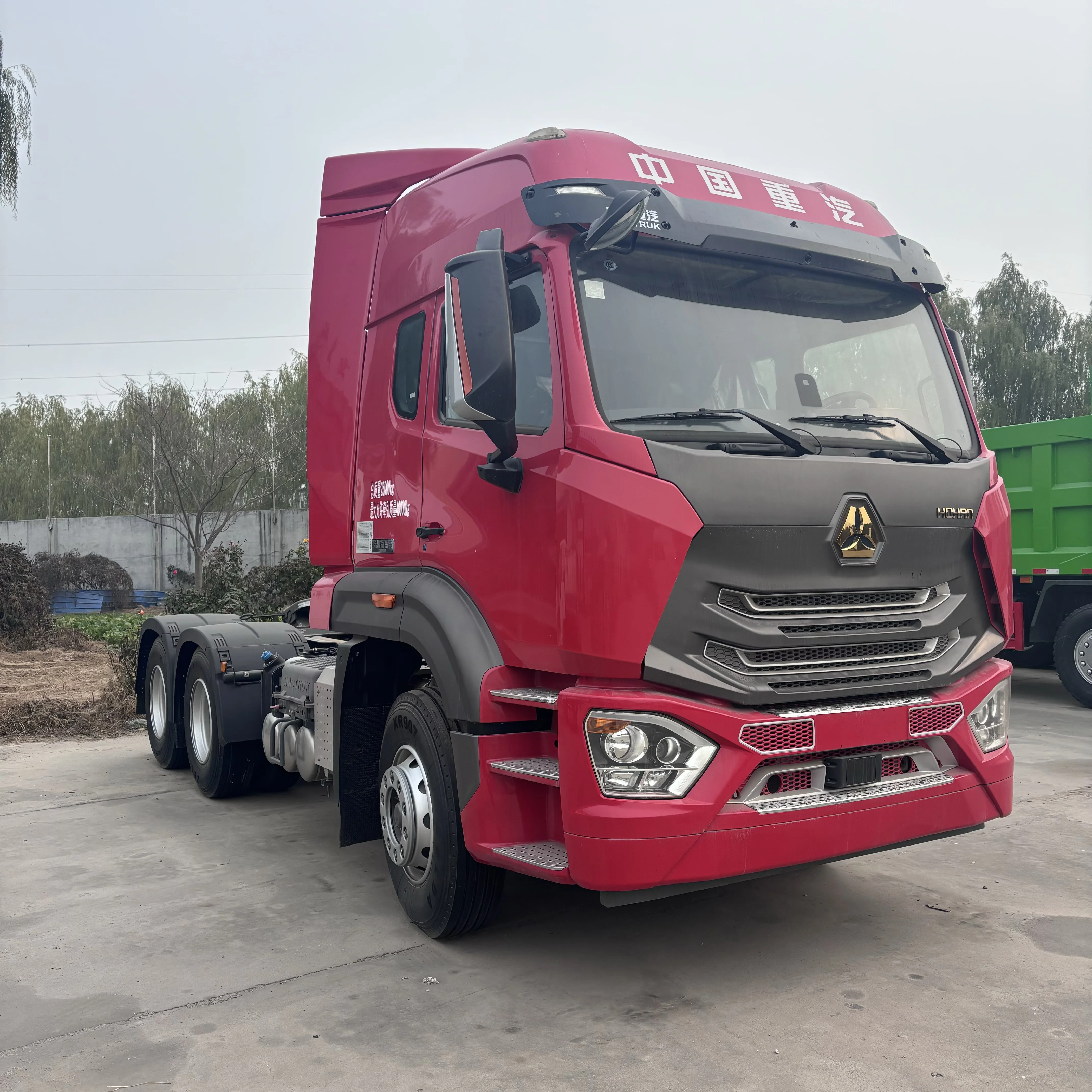 Новый Подержанный трактор Sinotruk Hohan полуприцеп б/у 6x4 10 колес головки тракторов высокого качества