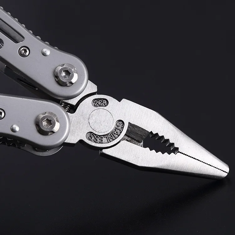 New Multitools Folding Plier Scissors Camping Fishing Multi Tools Plier Screwdriver Bits Multifunctional Knife Survival Tool