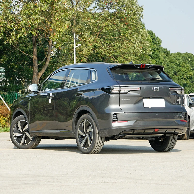 2023 Changan Qiyuan Q05 60 Lite Pro 125km Air Pro Max Pure Electric Car with Left Steering Leather Seats Rear Camera