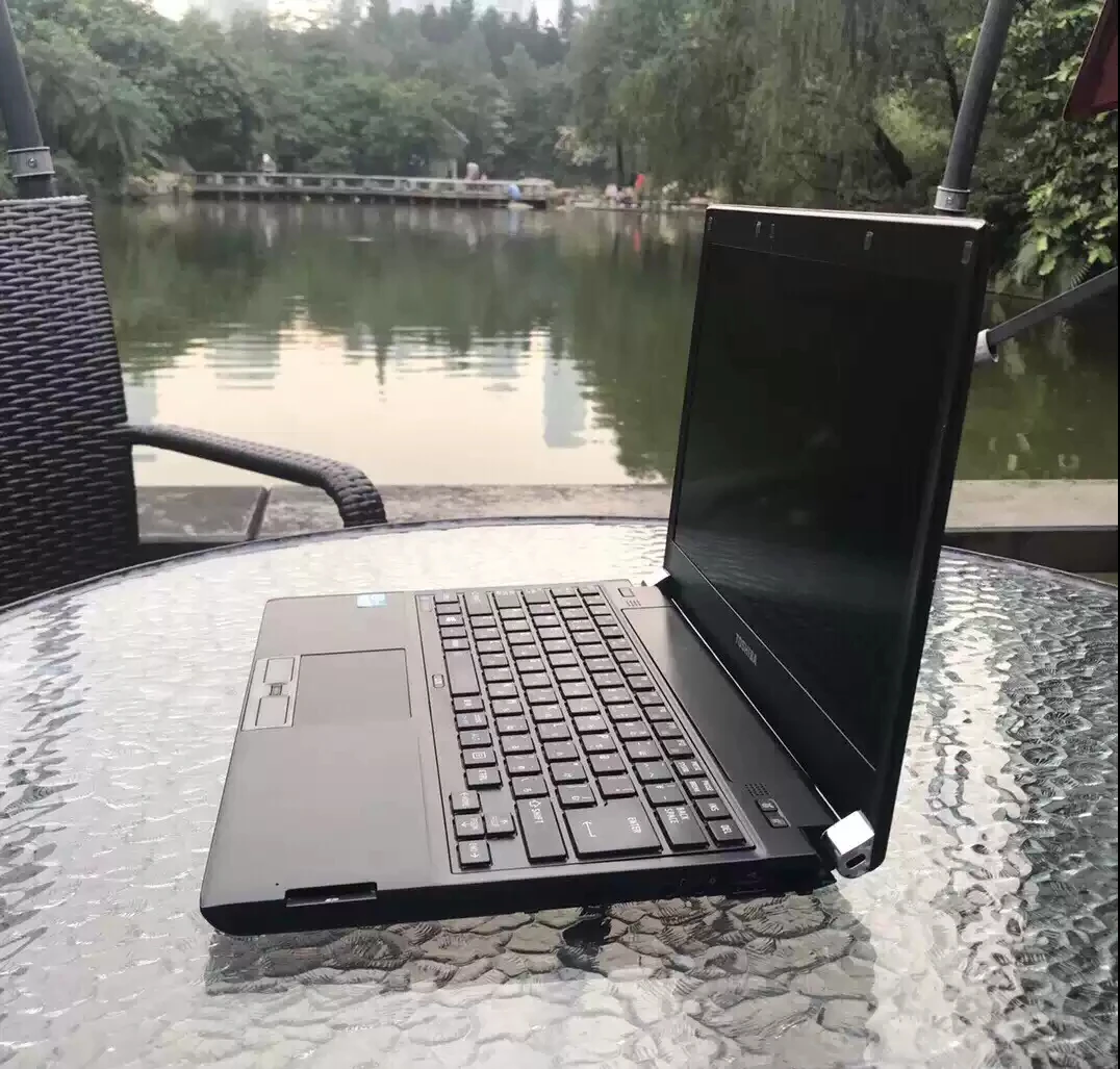 2022 for toshiba r732 13.3 Inch Used Laptop Dynabook 13.3 Laptop 3th Generation Intel Celeron Thin And Light Commercial Home