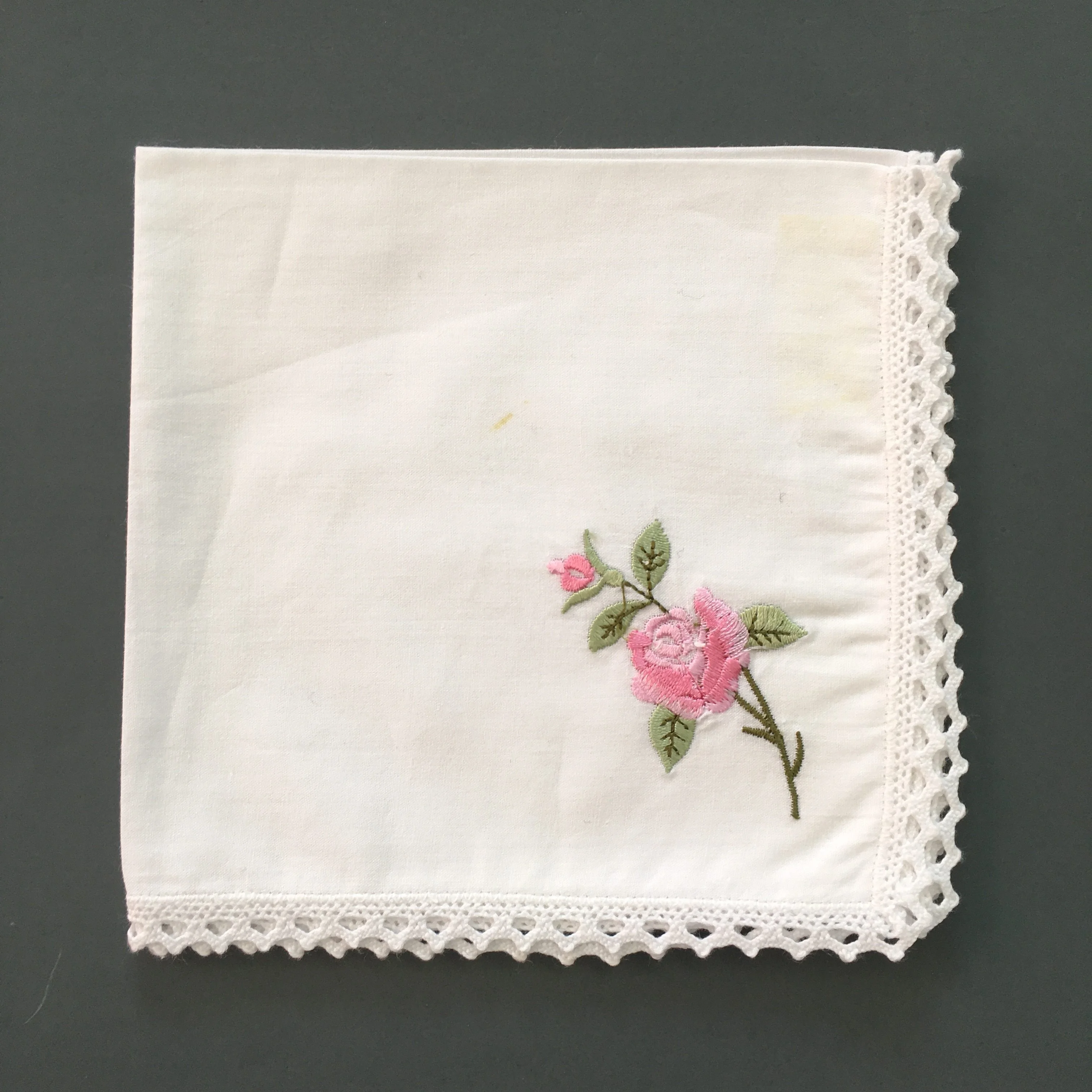 Fashion custom embroidered cotton handkerchief