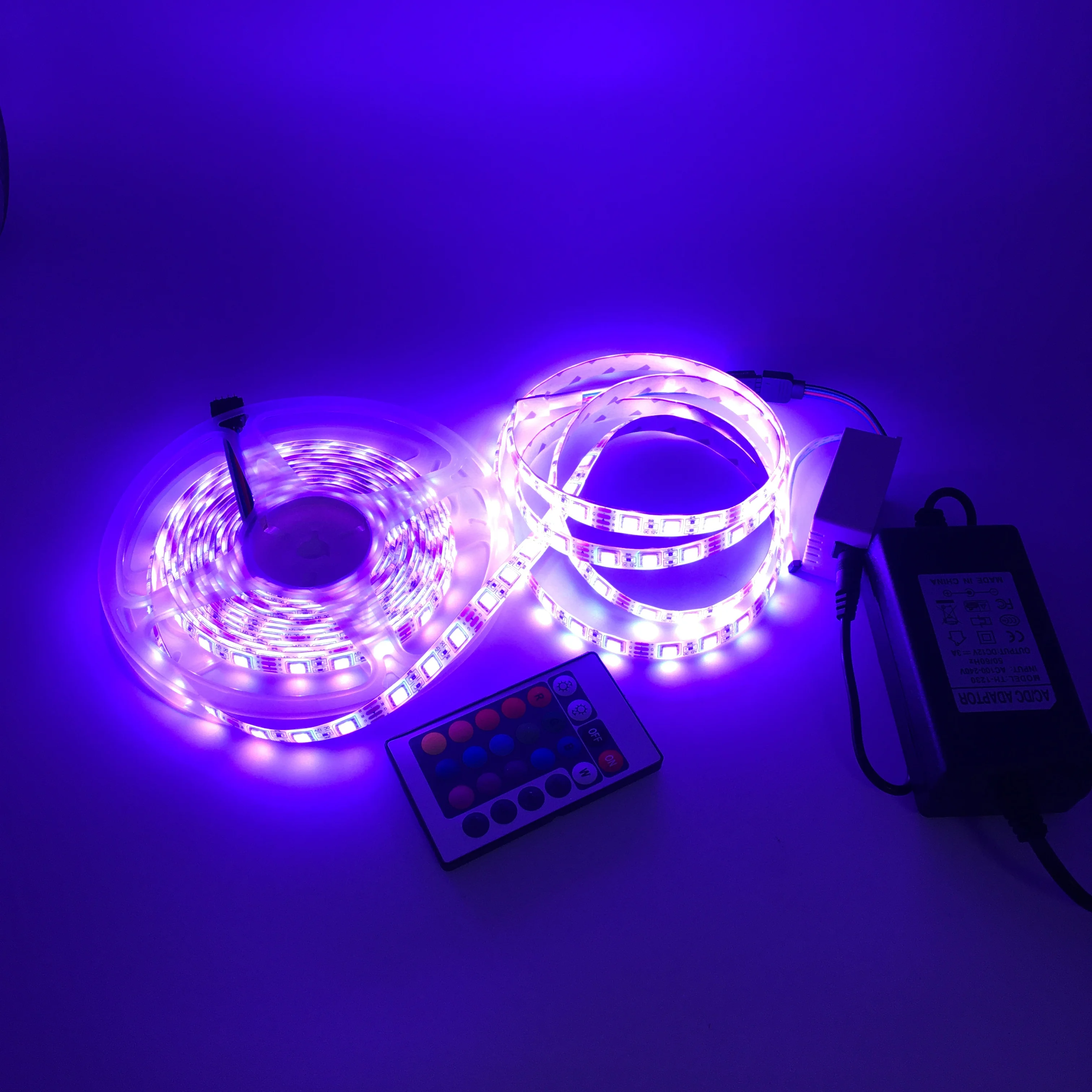 led light strips with remote 2835 multi-color LED pixel bar kit for easy remote control LED Strip Lights