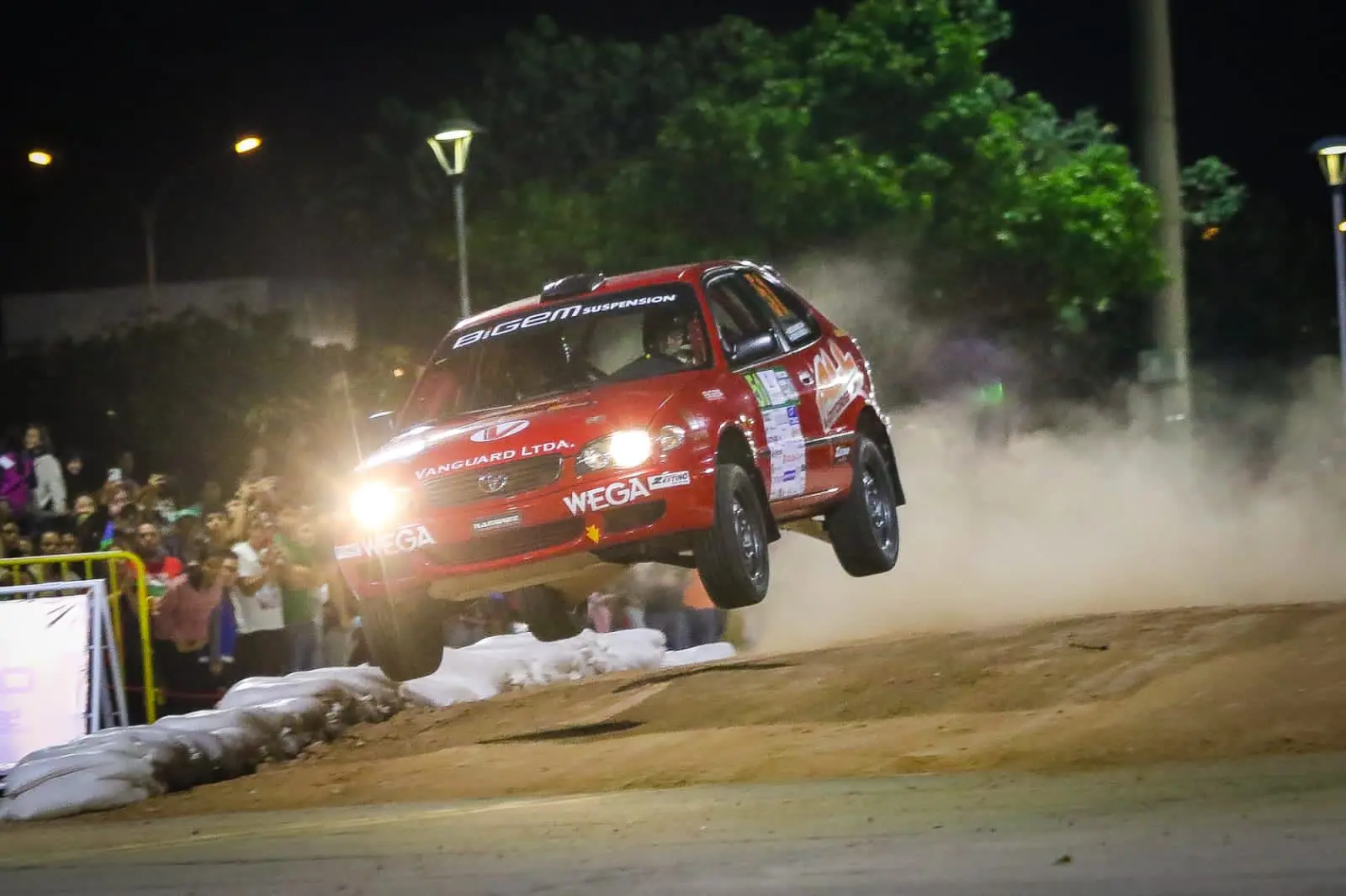 zestino Gravel 09R 185/65R15 soft/hard compound gravel rally racing tyres  best car sport tyre to run on dry and damp gravel