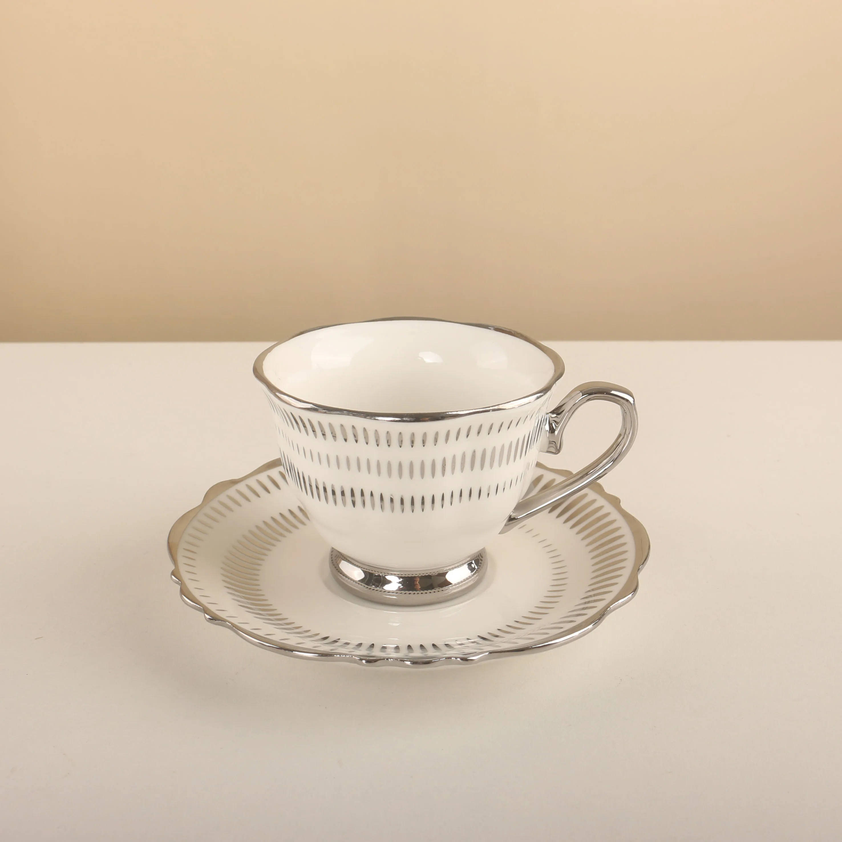 Chaozhou Factory 12pcs Coffee Set Ceramic Gold Electroplating Turkish Coffee Set