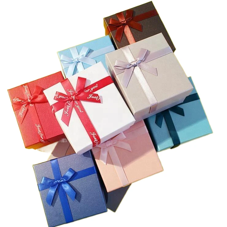 Ювелирная бумажная упаковка подарочная коробка с бантом лента логотип шкатулка для ювелирных изделий маленькая