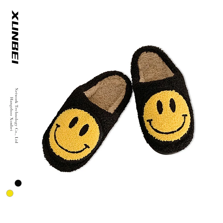 2021 г.; Оптовая продажа; Женские зимние домашние тапочки в китайском стиле со смайликом; Милые женские домашние тапочки со смайликом; pantoufle