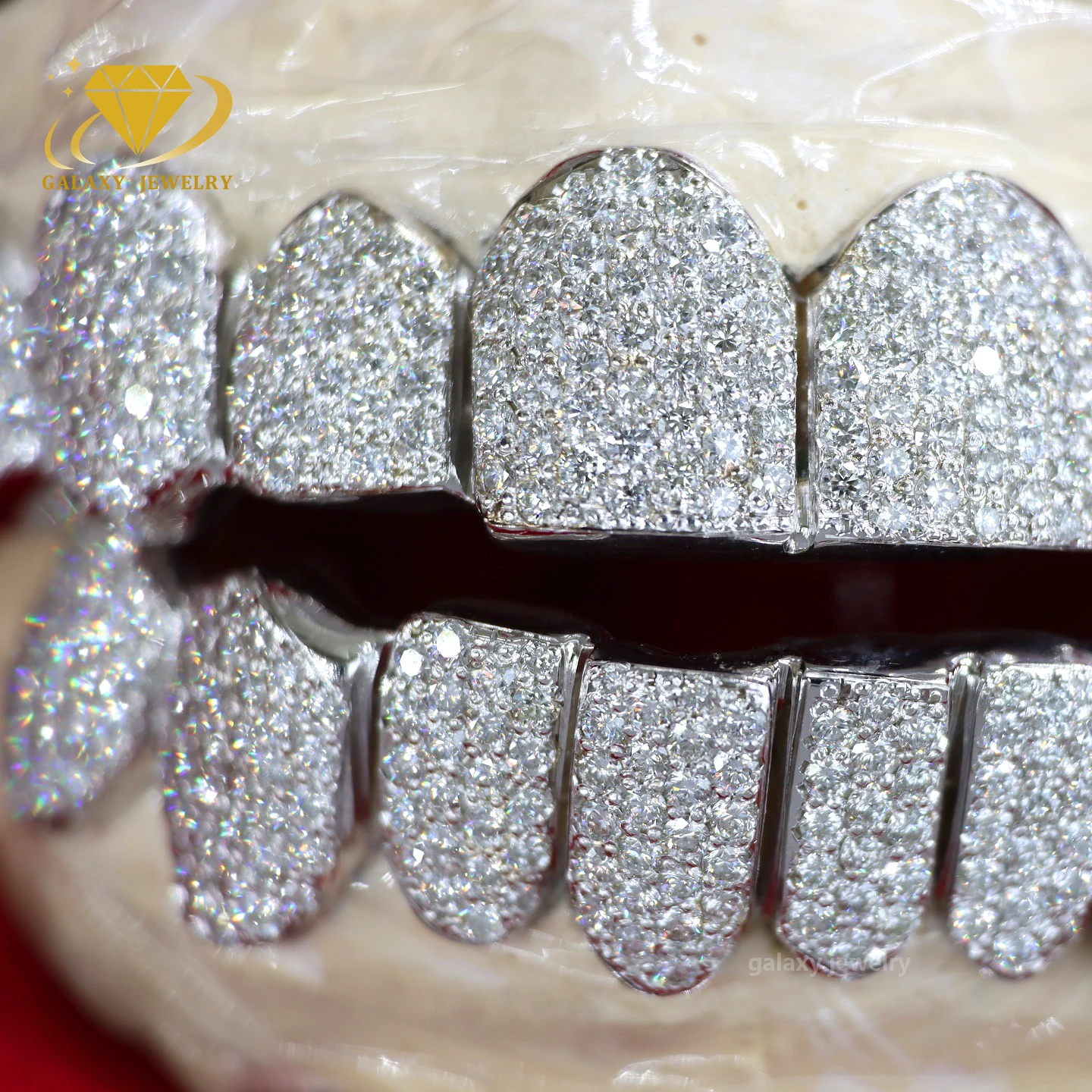 Hip Hop Teeth Jewelry Custom Dental Grillz VVS Moissanite 10 on 10 Full Bust Down Colorful CZ Diamonds Iced Out Shiny Grillz
