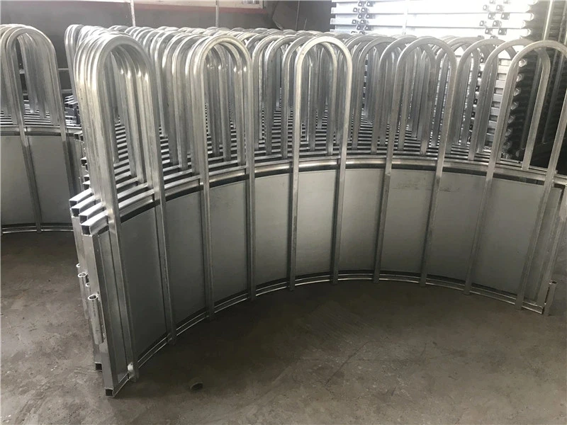 Australia cheap cattle farm fence galvanized  iron rails welded stainless steel cow cubicles cattle equipment