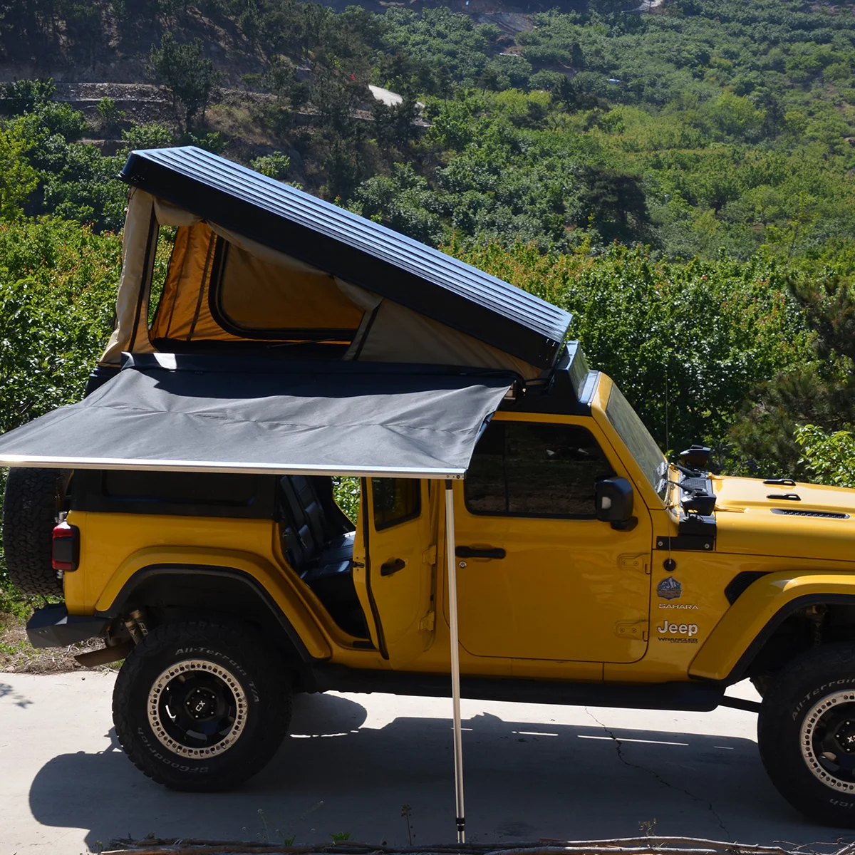Pop up Camper for Jeep JL the Pop-up Roof on My Jeep Completely Transformed It Into a Self-contained Camper