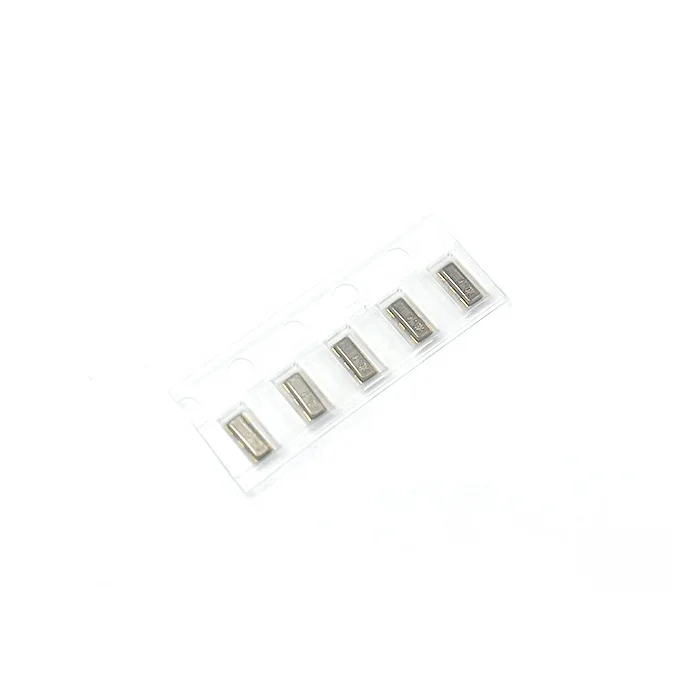 Керамический резонатор CSTNE12M0G55Z000R0 12,0000 МГц 33PF SMD
