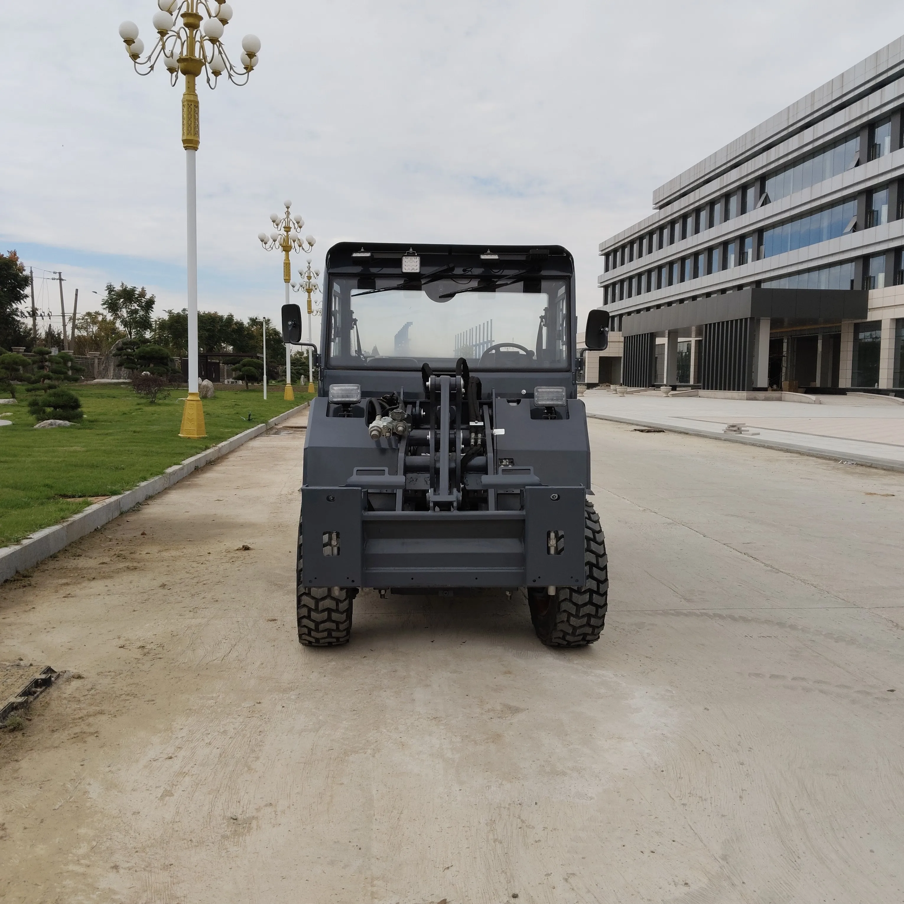 75HP Utility Work Machine Snow Moving Equipment with Kubuta V2607-T StageV Tier4 Engine