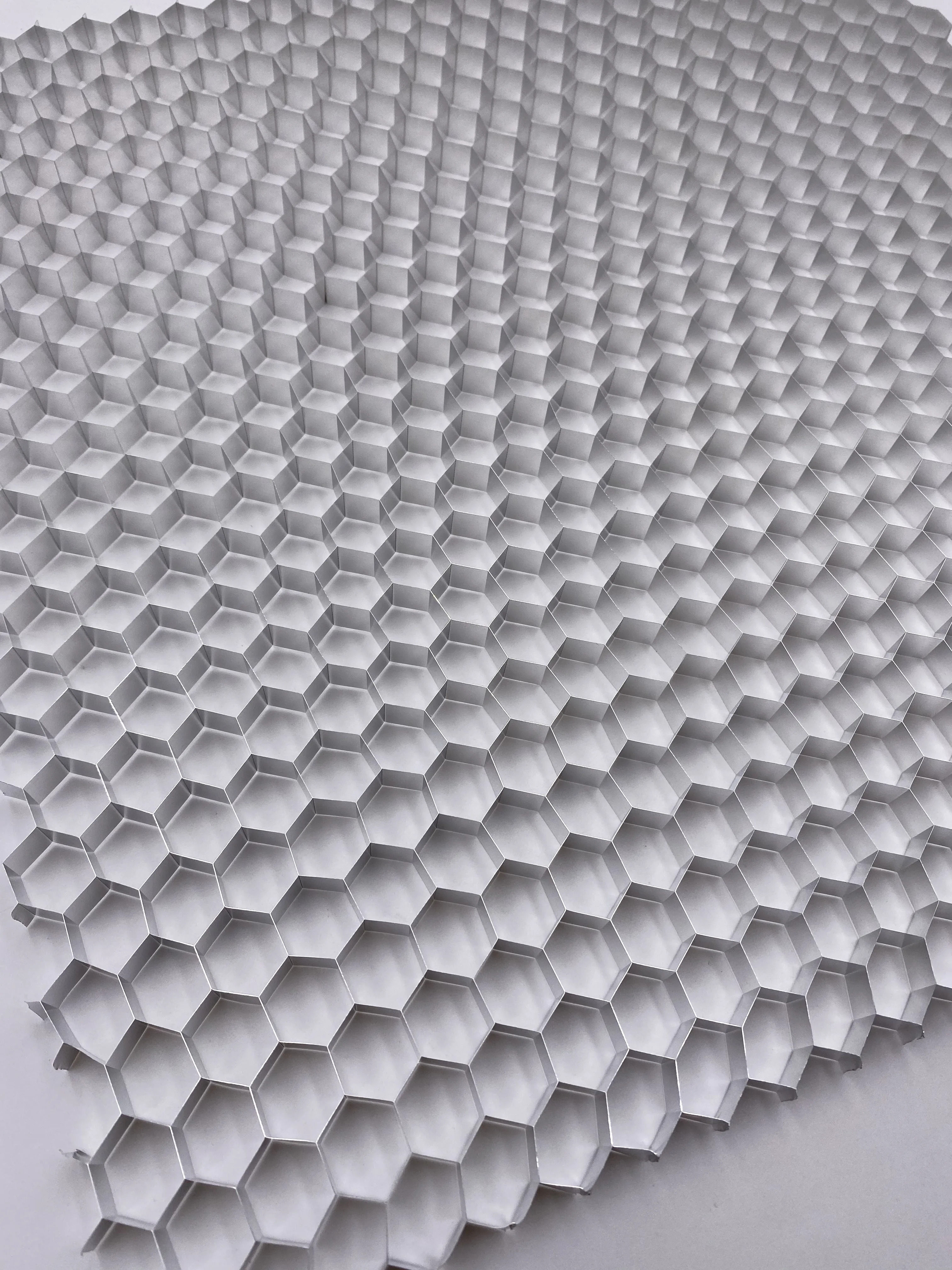 PVDF/PE Coating Aerospace Grade Aluminum Honeycomb Core