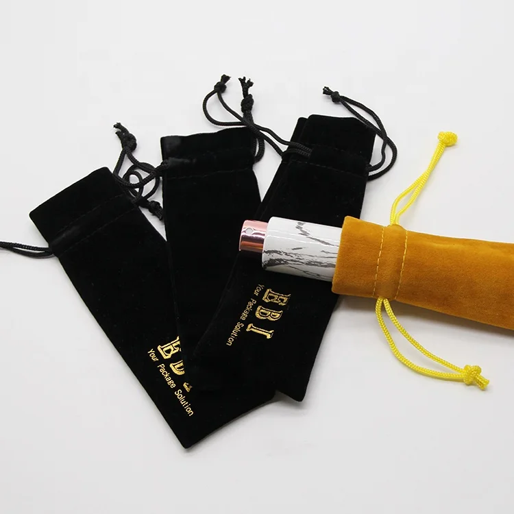 Ornamental chinese fancy embroidered velvet pouch attractive design gold velvet pouch