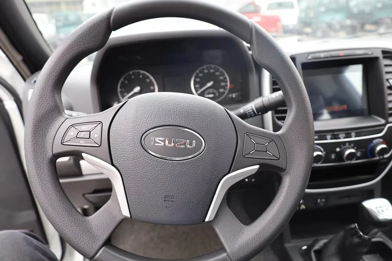 Isuzu 120hp Одиночная кабина 4x4 дизельный мини грузовой автомобиль 4JB двигатель Механическая Трансмиссия Euro 5 эмиссионная стандартная левое рулевое управление распродажа