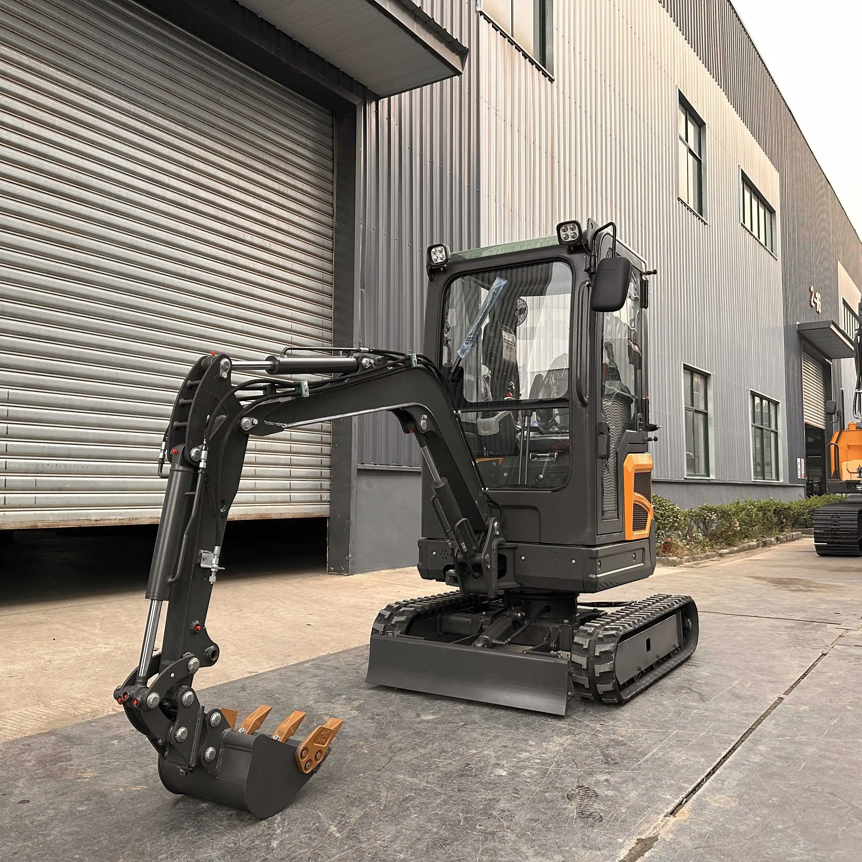 FREE SHIPPING! 3.5 t Mini Excavator Excavator Cabin Mini Pelle Kubota Engine Hydraulic Thumb Farm Used EPA EURO 5 Kubota Engine