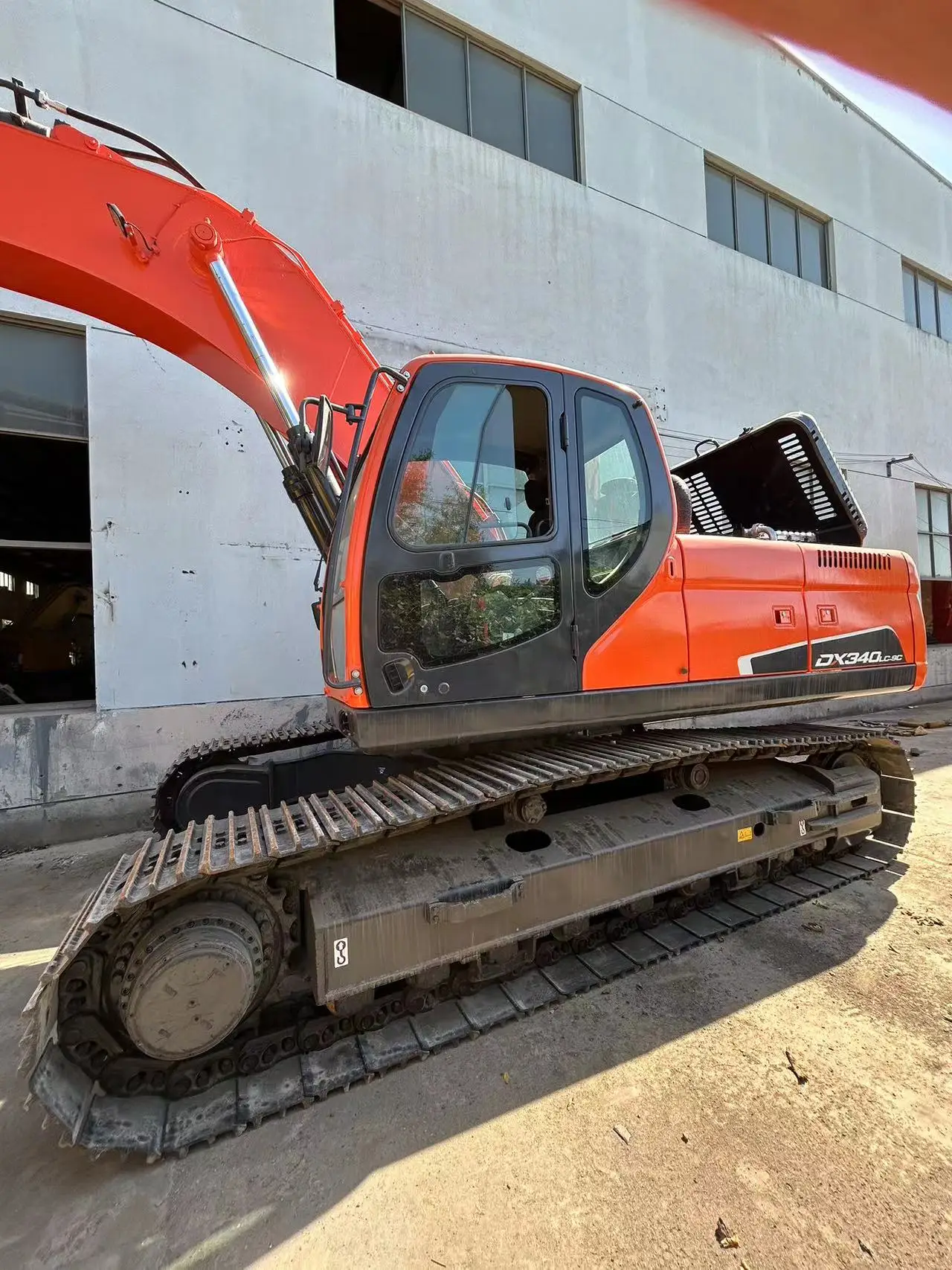 used doosan 340 excavator hydraulic crawler excavator Low working hours quality used machinery  Doosan dx340 dx300 dx225