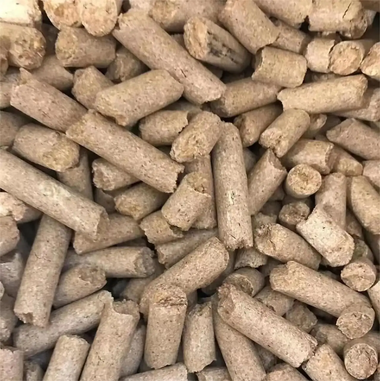 Wheat bran pellets for feeding farm animals High quality Natural product Animal feed Low Price