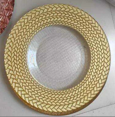 YC-PL01A пластиковая зарядная тарелка, оптовая продажа, легко моющие медные зарядные тарелки, свадебные тарелки для отеля, роскошные обеденные тарелки в золотой оправе