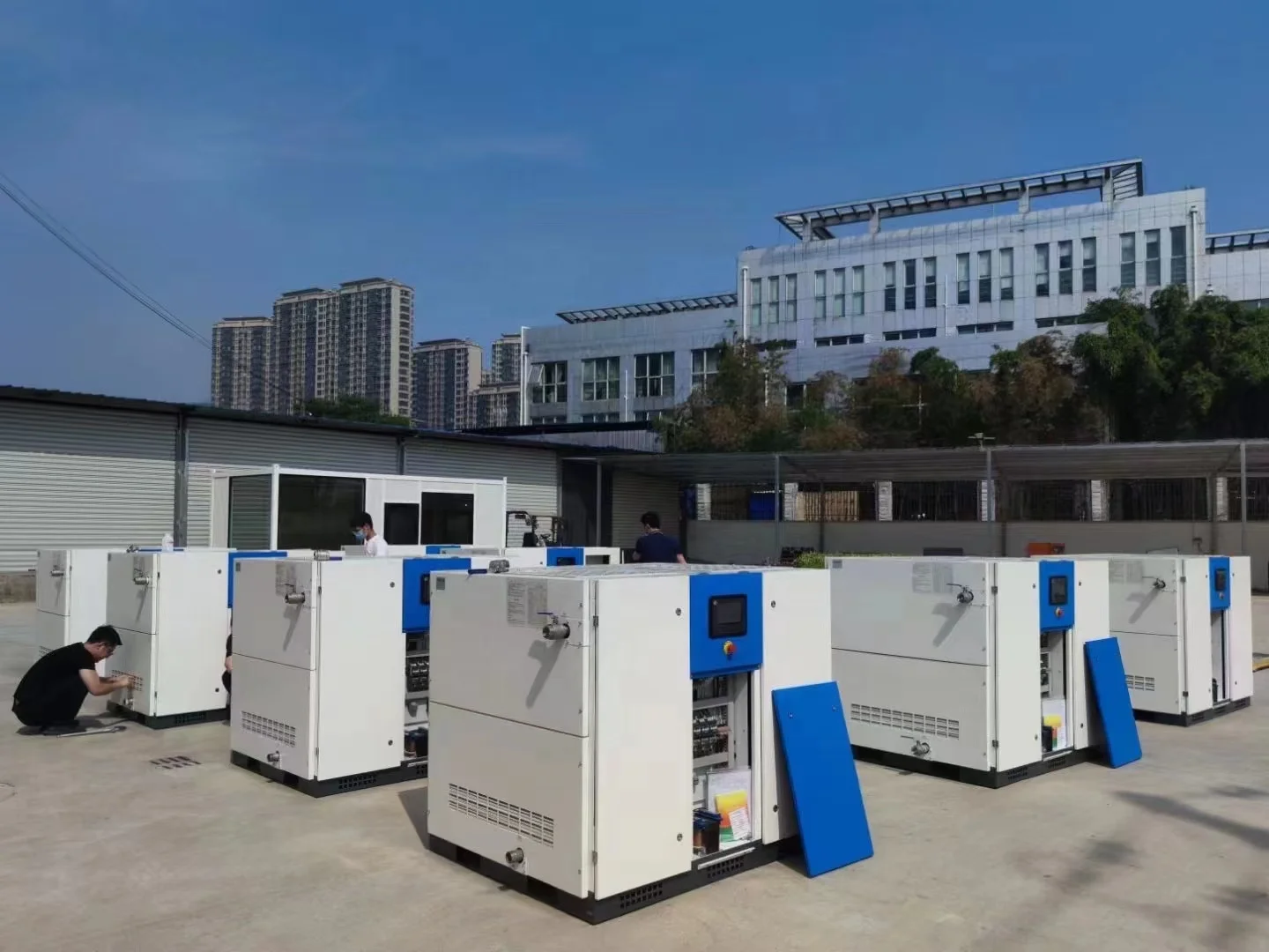 Airstone 2.2kW 3HP Oil Free Scroll Air Compressor For Automotive Paint Spraying