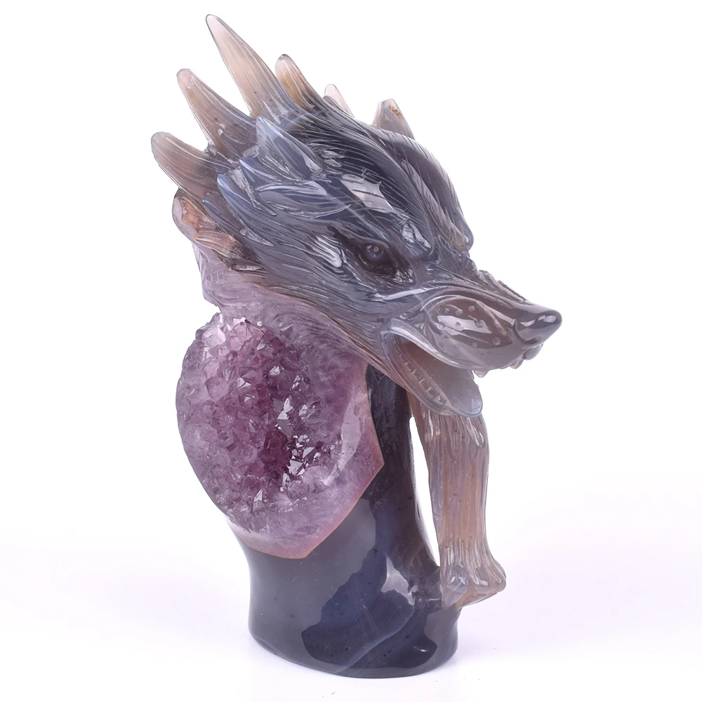 Exquisite Hand Carved Agate Amethyst Geode  Crystal crafts Carved Statue Crystal Wolf SKull Carvings for Garden home decoration
