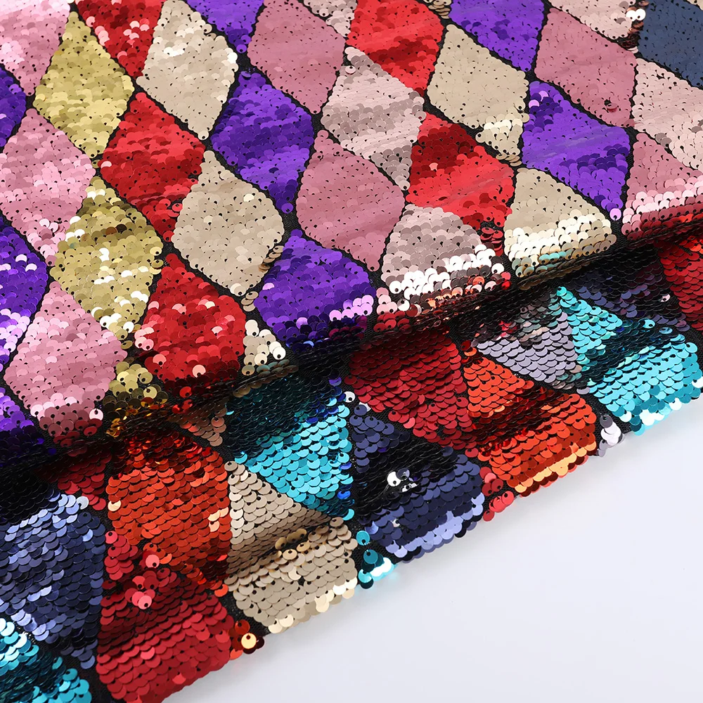 Factory Price Fashion Diamond Colourful Red Black Plaid Style Sequin Fabric for Clothing