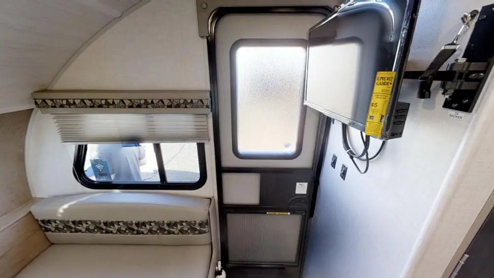 The Best Pick up Camper Car Camping Vehicle Overland Trailers Caravan