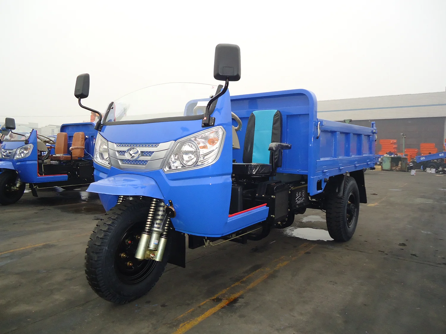 Factory Direct Diesel Row Half 3.6M Dump Large Capacity Truck Three Wheel Cargo Tricycle motorcycle