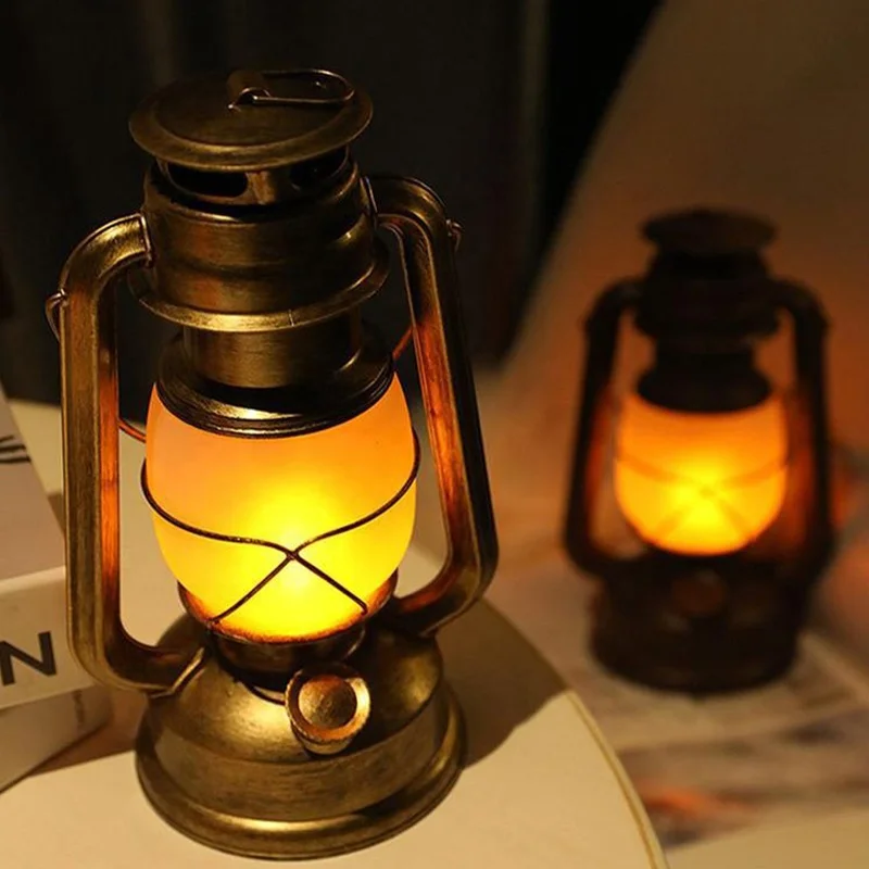 Industrial Style Rechargeable LED Kerosene Horse Lamp Table Light Retro Creative Cafe Restaurant Decoration with Metal Shade