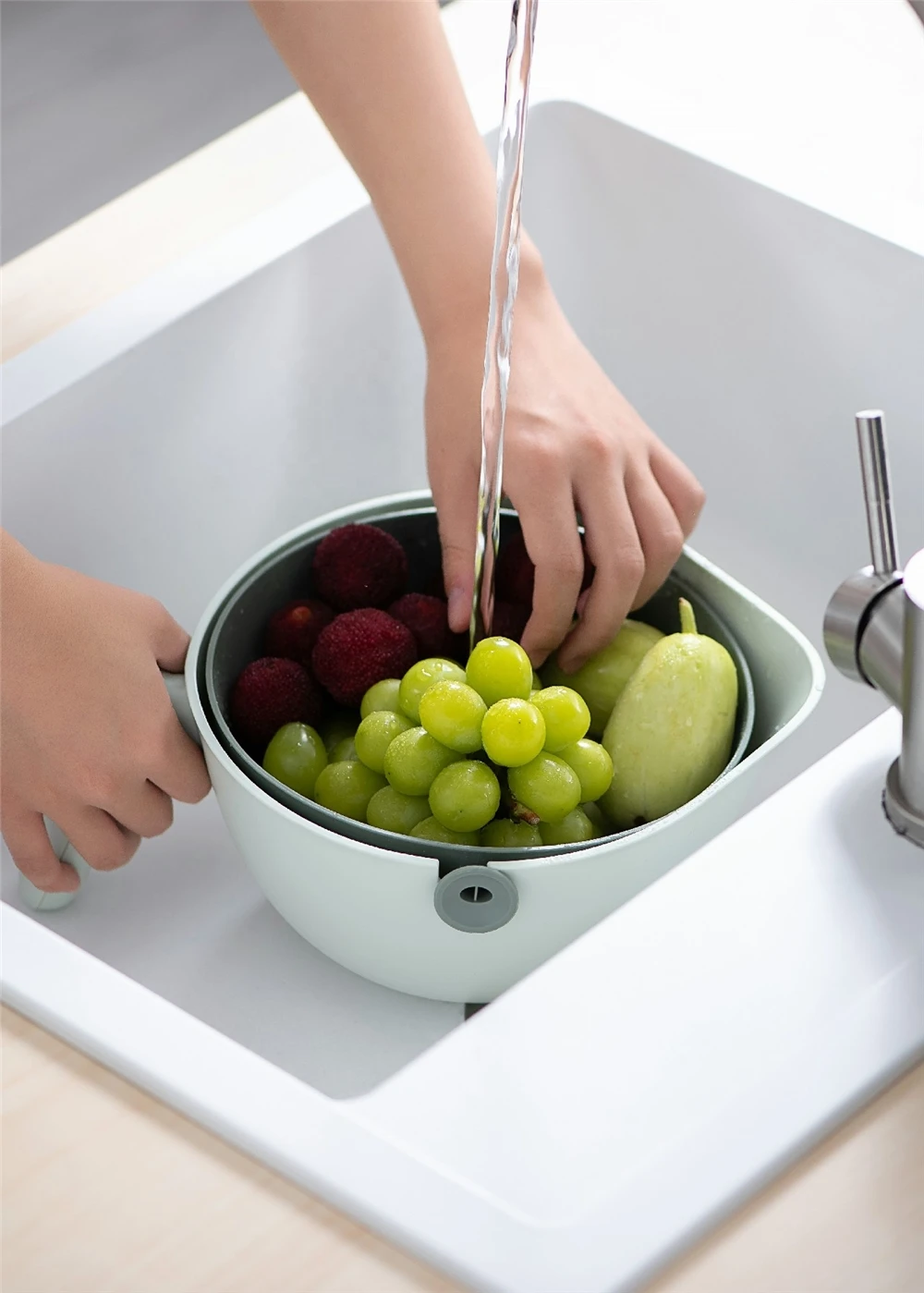 Original Design New Product Minimalist Style Vegetable Fruit Washing Bowl Kitchen Plastic Drain Basket