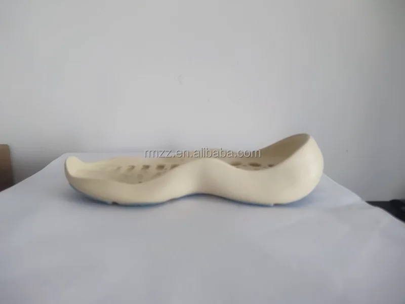 Factory outlet popular sneaker upper capelladas de zapatillas customizable sneaker semi-finished upper