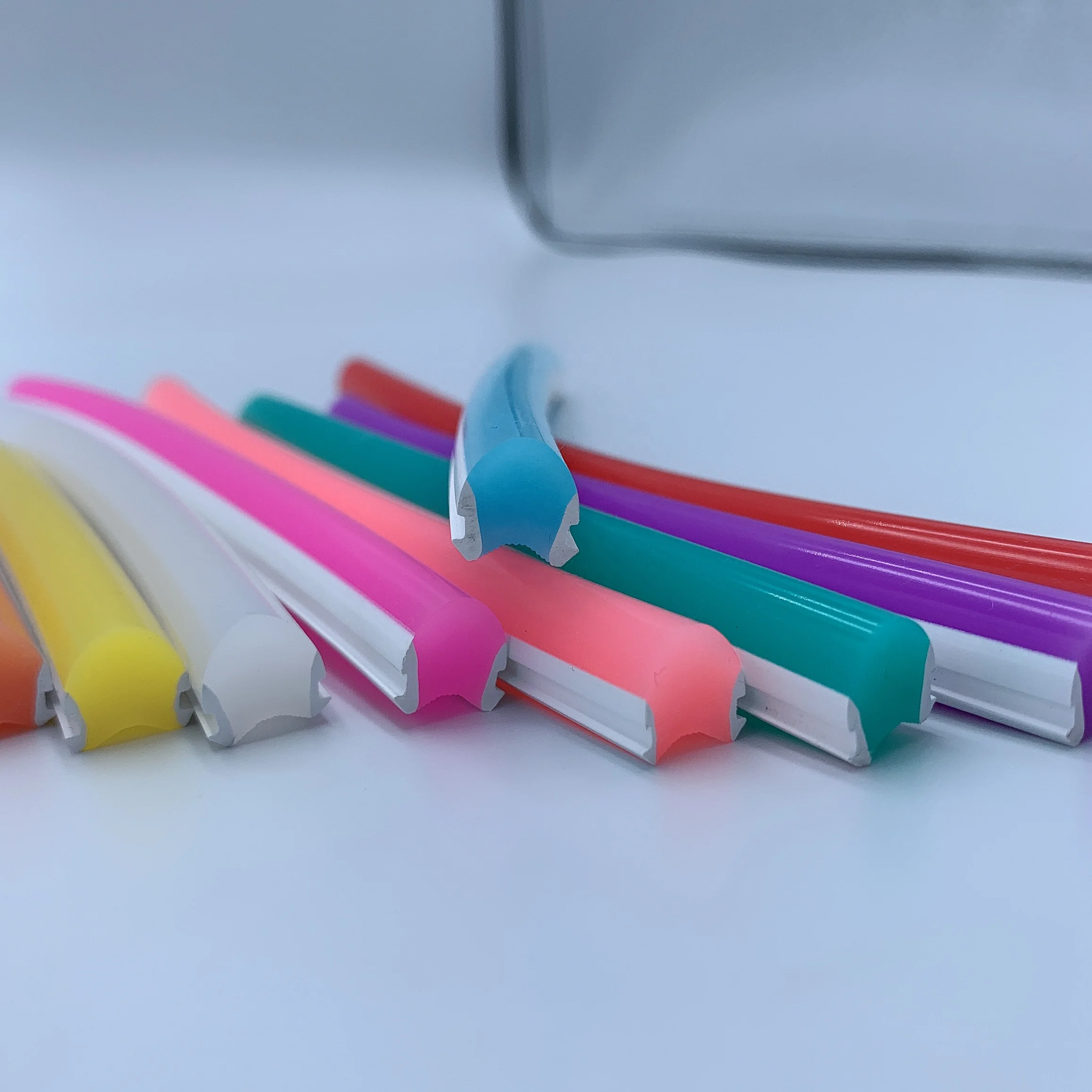 Separated  8*10mm DC12V12V  single color led neon flex