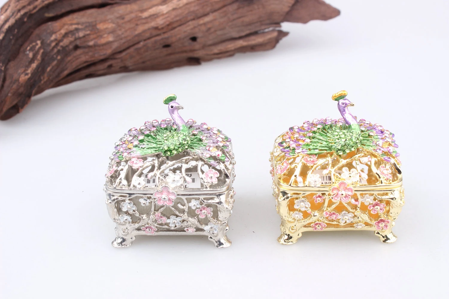 Southeast Asian style trinkets Exquisite jewelry box ornaments Gold Silver Jewelry Box