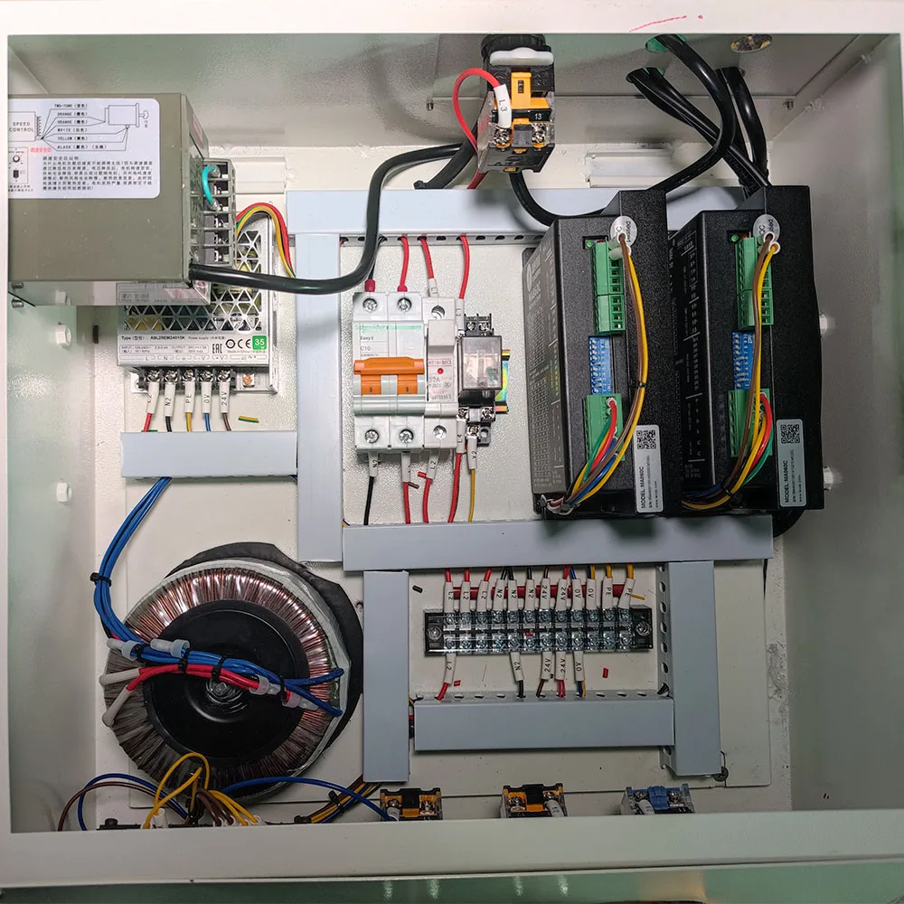 GOSUNM Automatic Sticker Can Jar Tin Labeling Machine Glass Plastic PET Round Bottle Labeling machine