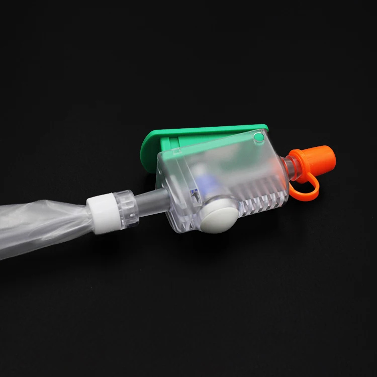 Close Suction System Hospital External Catheter 72h T-piece Sterile Suction Catheter
