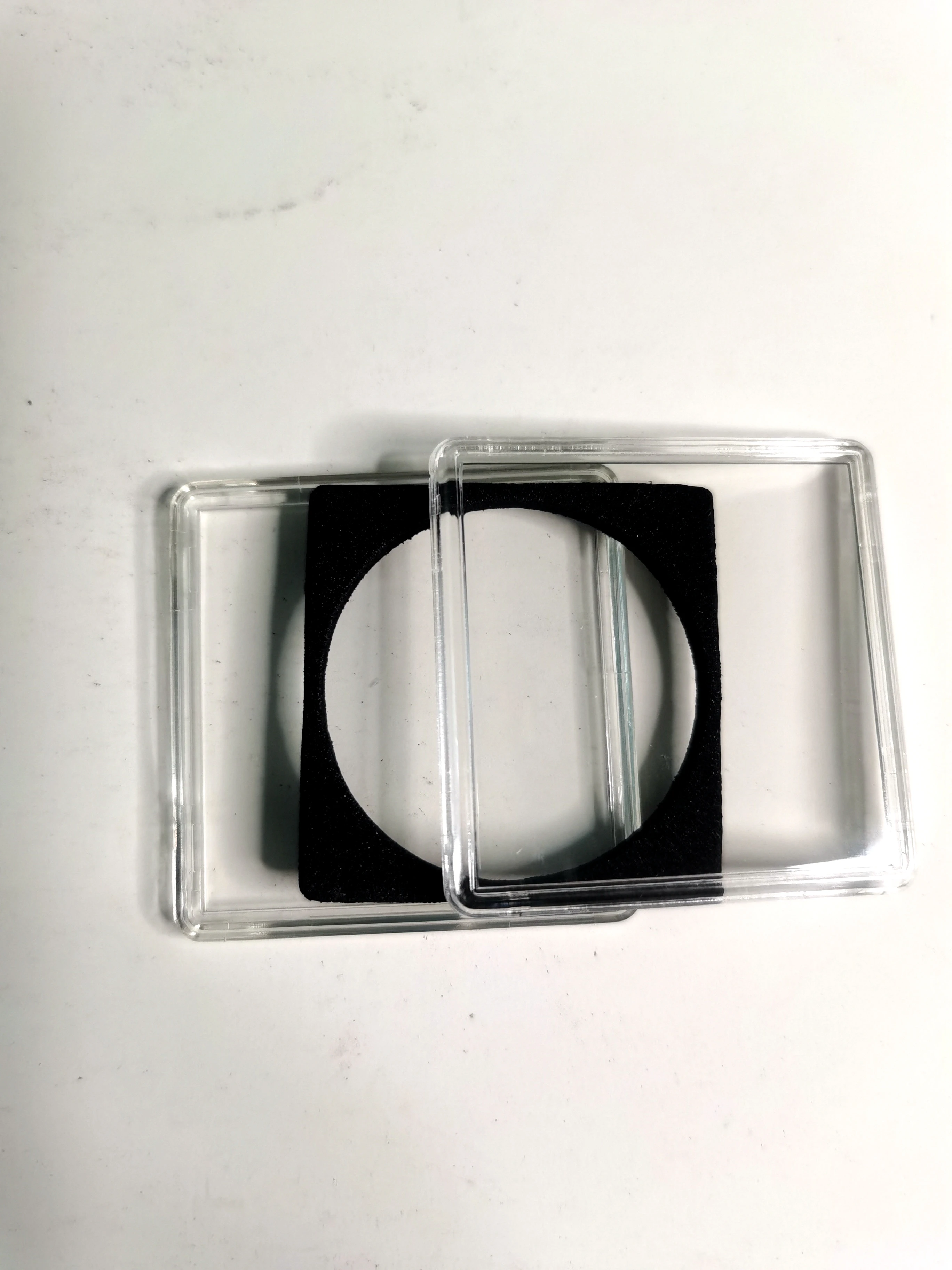 
Acrylic customized single square coin capsules with black insert 
