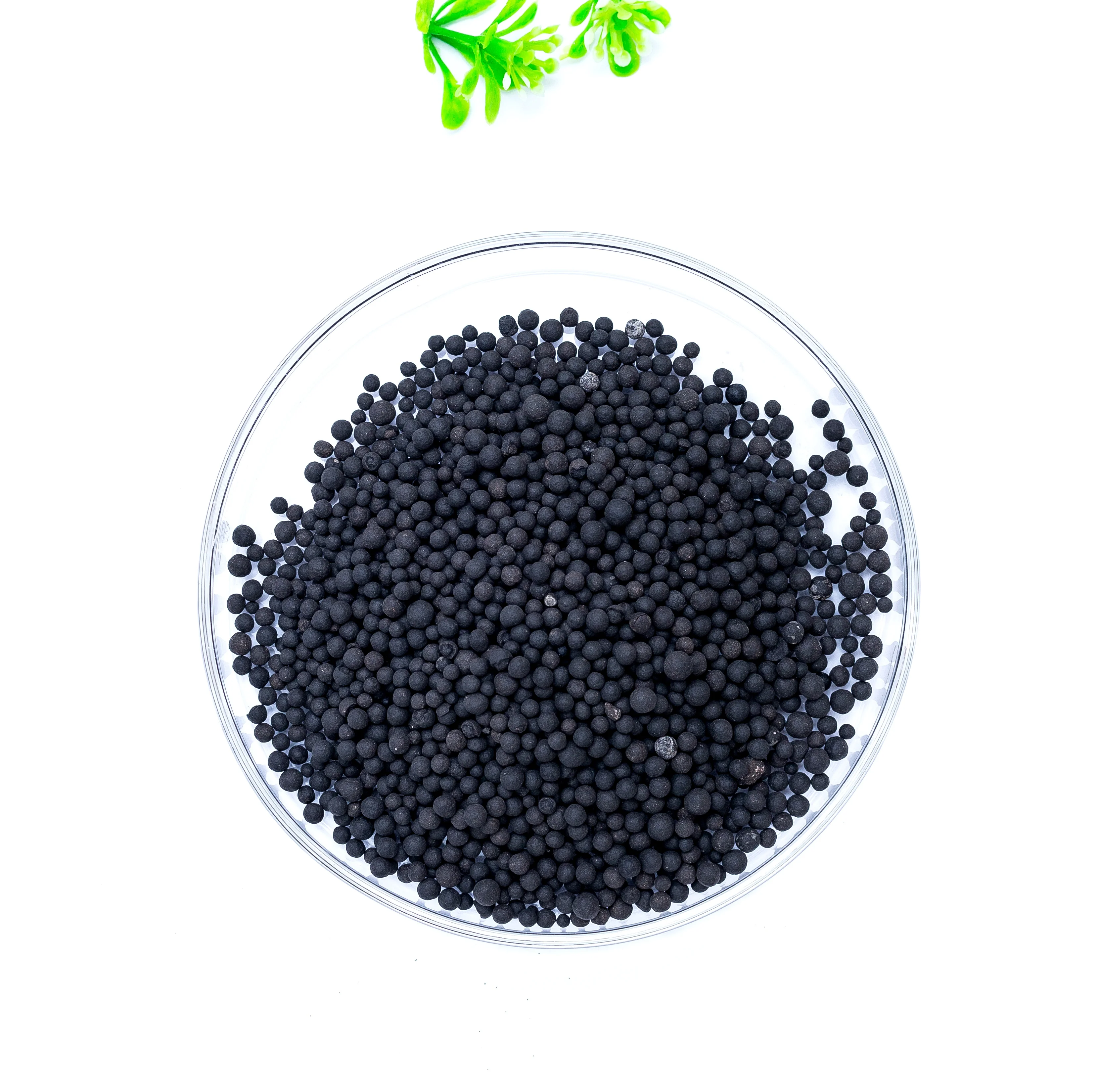 Seaweed fish protein granular fertilizer organic NPK fertilizer bio-enzymatic hydrolysis to supplement organic matter